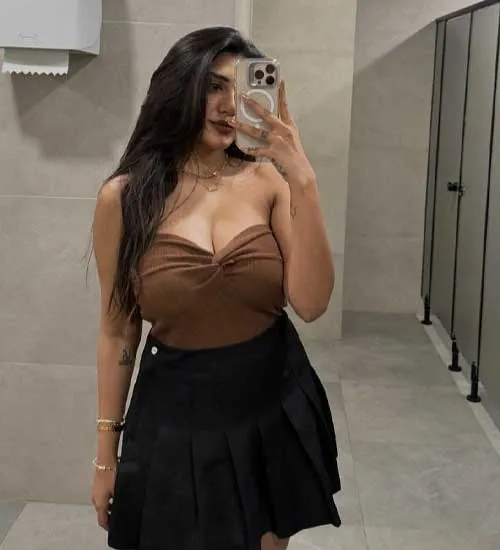 Priya Arora Fitness Model